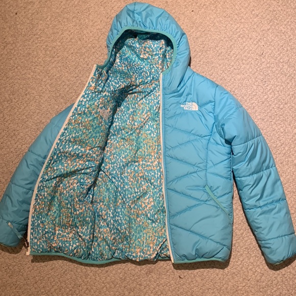 Super cute turquoise reversible Northface puffer jacket - Picture 4 of 6